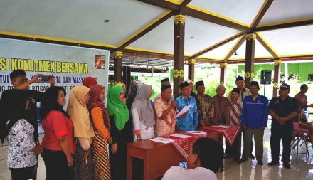 Deklarasi Anti Politik Uang di Murtigading